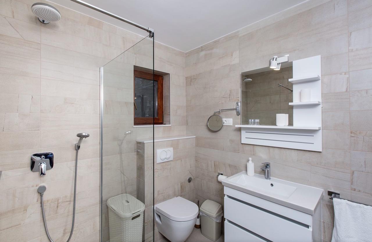 Apartment Stina Podstrana Bagian luar foto